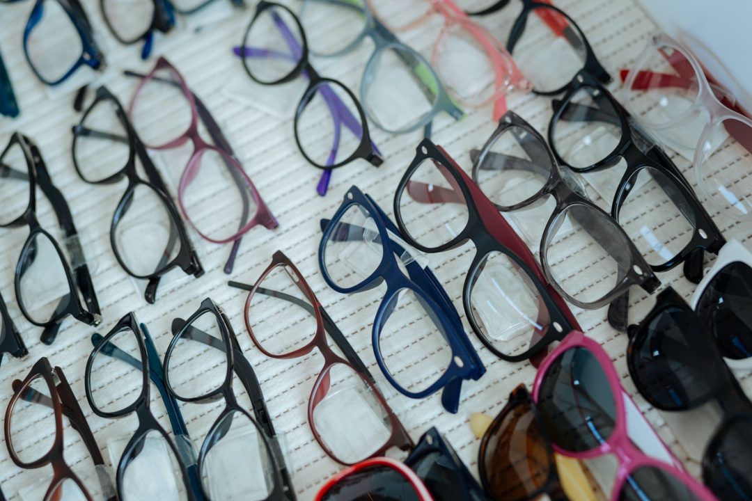 top-view-of-many-different-eye-glasses.jpg